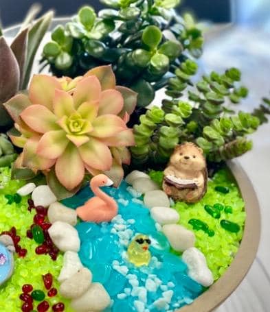 Hedgehog Fairy Garden Figurines – Reading, Welcome, Mushroom Hat